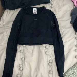 Gymshark long sleeve cropped top